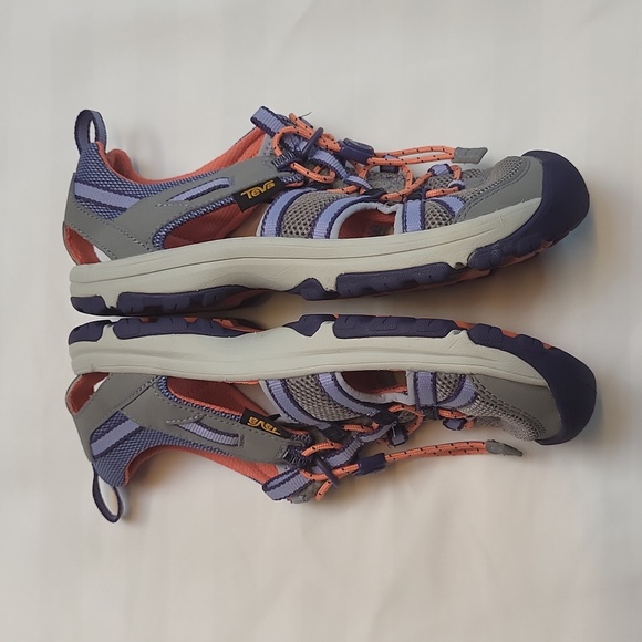 Teva Manatee Sport Sandals. - Picture 11 of 13